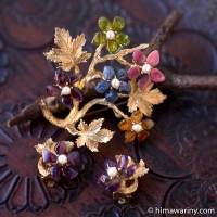 Swoboda-Natural Stone-Flower Medley Brooch & Earrings Set