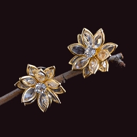 Glass Flower Clear Crystal Flower Vintage Earrings