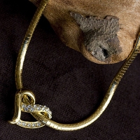 Nina Ricci-Sliding Open Heart Pendant