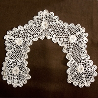 Vintage Crochet Lace Collar Irish Lace Collar