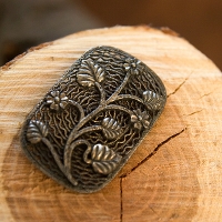 Little Nemo: Gunmetal Flower Art Vintage Brooch