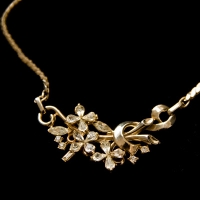 Trifari-Quatrefoil Choker And Earrings Set