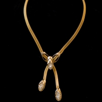 Kramer-Gold Mesh Ribbon Necklace