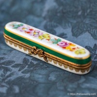 Limoges ヴィンテージ・リモージュボックス～フラワースティックの小箱