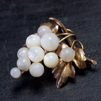 Winard-12K Gold Filled-Mother Of Pearl Grape Brooch