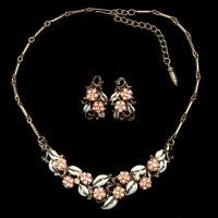 Coro Coral Pink Flower Choker And Earring Set