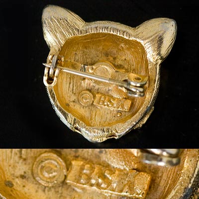 BSK: Gold Cat Head Vintage Brooch With Red Eyebrows And Red Eyes - Image 3