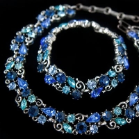 Listener-Sapphire Candy Necklace & Bracelet Set