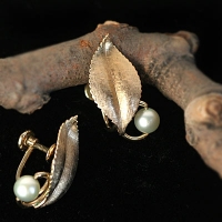 12K Gold Filled-Van Dell-Pearl Leaf Earrings