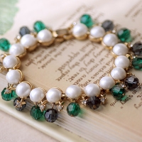 Signed Trifari: Bead Chacha Pearly Bracelet