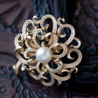 Trifari-Arabesque Flower Brooch