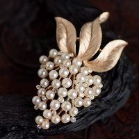 Trifari-Gold Pearl Grape Brooch