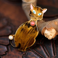 Original By Robert-Pearl Tail Cat Brooch
