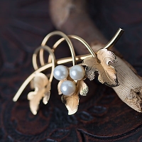 Danecraft-12K Gold Filled-Pearl Wild Grapes Brooch