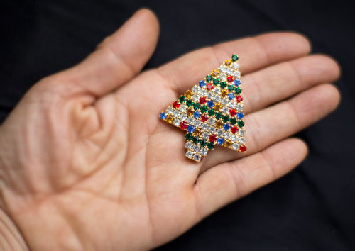 Stardust Christmas Tree Vintage Brooch - Image 4